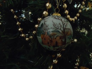 Dutch ornament on a Christmas tree www.adventuresinexpatland.com